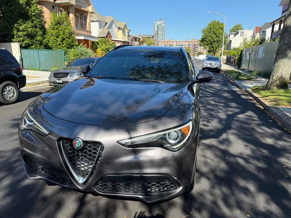 2022 Alfa Romeo Stelvio - Image 9 of 16