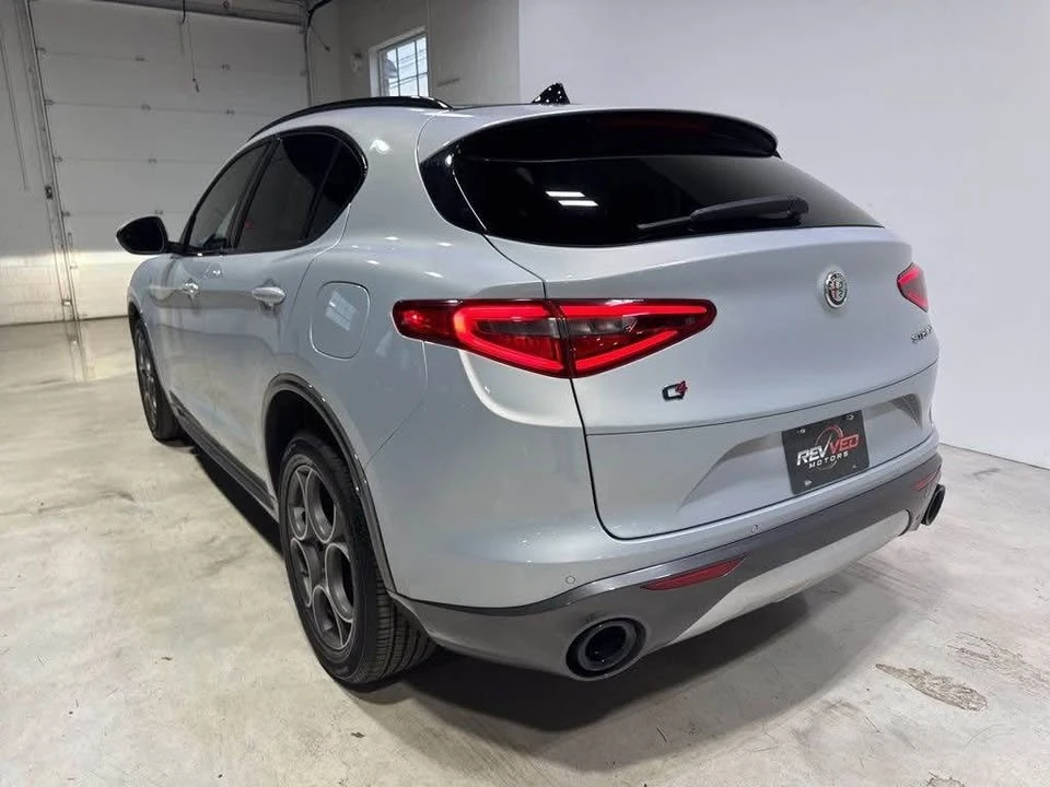 2022 Alfa Romeo Stelvio - Image 3 of 19