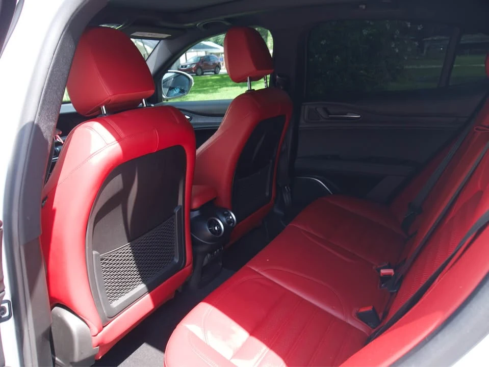 2022 Alfa Romeo Stelvio - Image 10 of 13