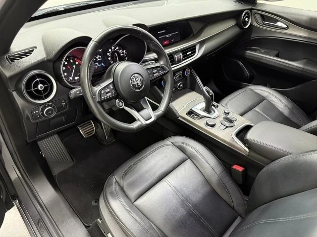2022 Alfa Romeo Stelvio - Image 20 of 21