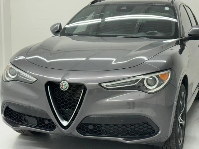 2022 Alfa Romeo Stelvio - Image 10 of 12