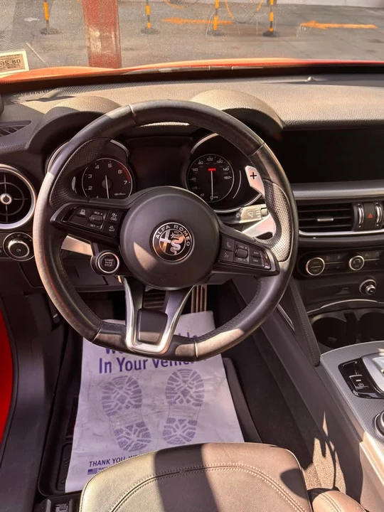 2022 Alfa Romeo Stelvio - Image 8 of 12