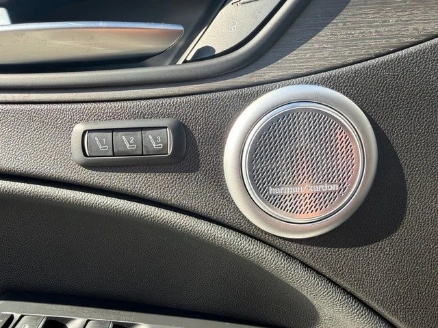 2022 Alfa Romeo Stelvio - Image 12 of 12