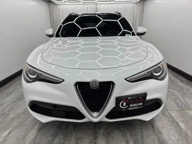 2022 Alfa Romeo Stelvio - Image 2 of 12