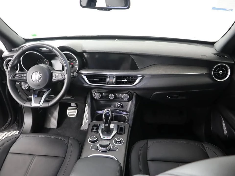 2022 Alfa Romeo Stelvio - Image 13 of 15