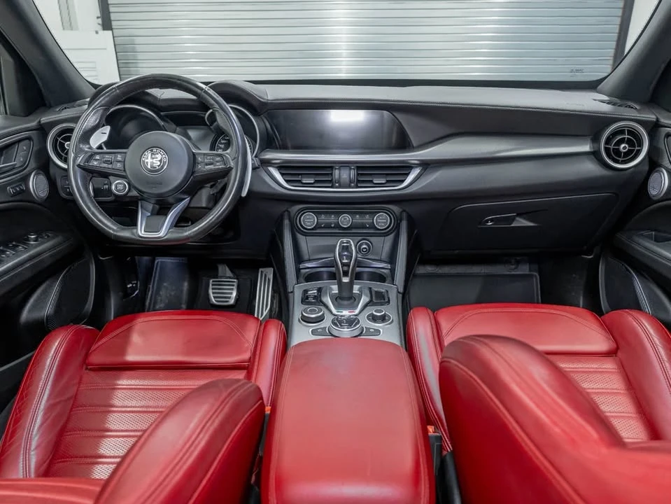 2022 Alfa Romeo Stelvio - Image 12 of 20