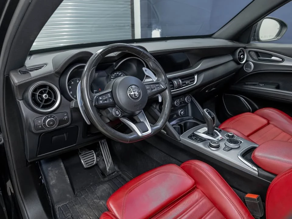 2022 Alfa Romeo Stelvio - Image 5 of 20