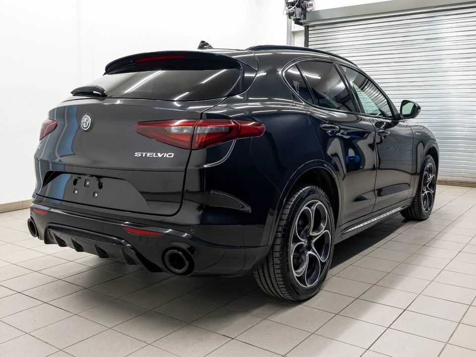 2022 Alfa Romeo Stelvio - Image 10 of 20