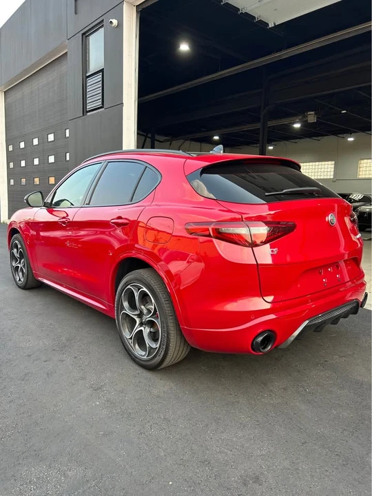 2022 Alfa Romeo Stelvio - Image 4 of 6