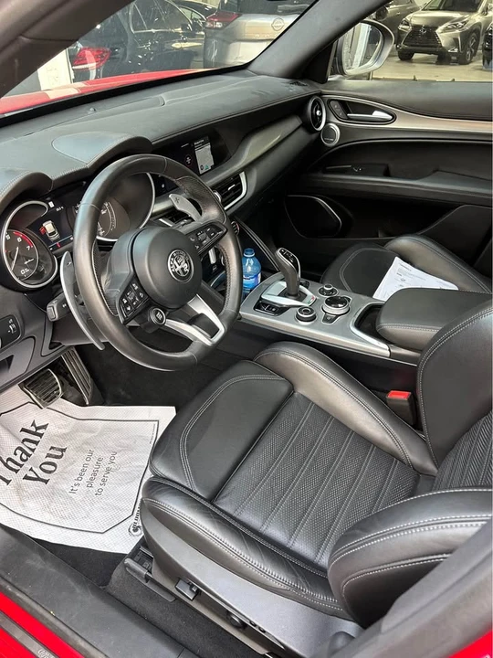 2022 Alfa Romeo Stelvio - Image 5 of 6