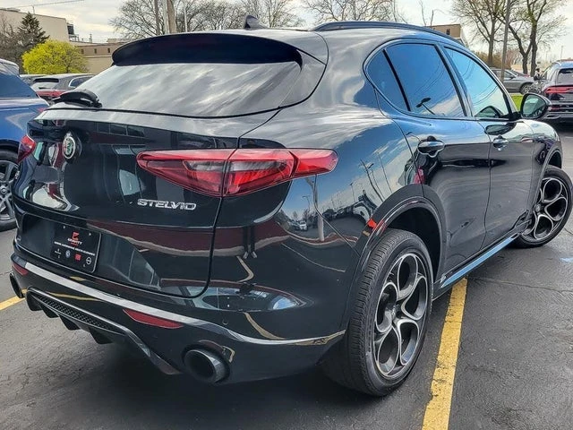 2022 Alfa Romeo Stelvio - Image 7 of 20