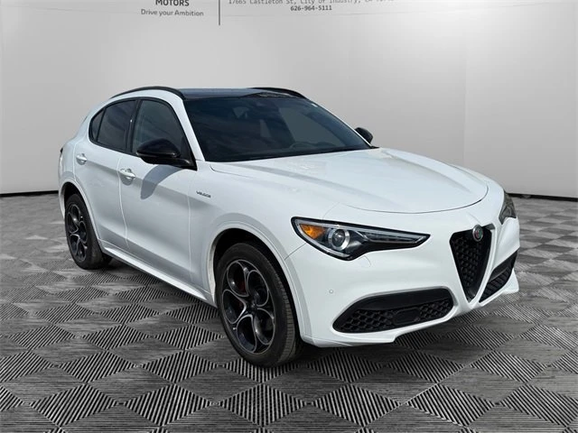 2022 Alfa Romeo Stelvio - Image 3 of 14