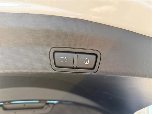 2022 Alfa Romeo Stelvio - Image 10 of 20