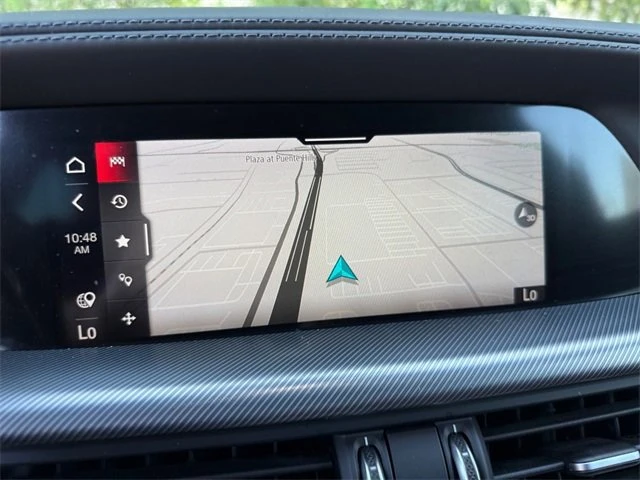 2022 Alfa Romeo Stelvio - Image 19 of 20