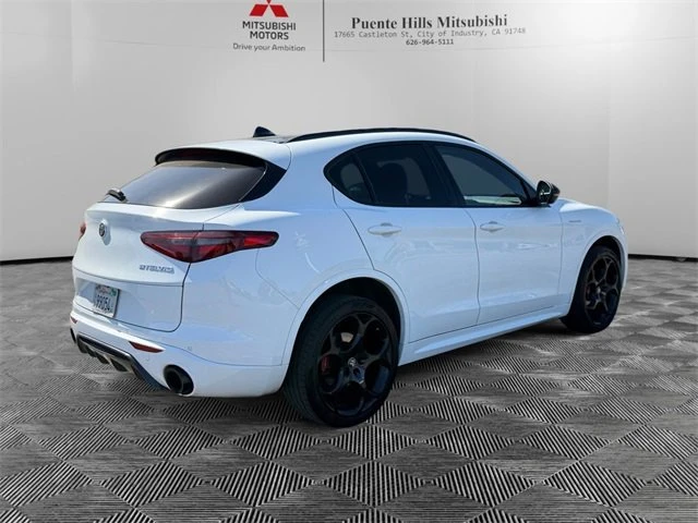 2022 Alfa Romeo Stelvio - Image 5 of 20