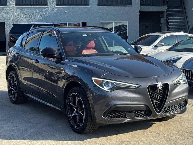 2022 Alfa Romeo Stelvio - Image 3 of 20