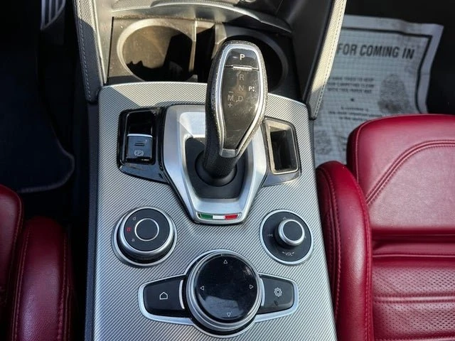 2022 Alfa Romeo Stelvio - Image 15 of 20