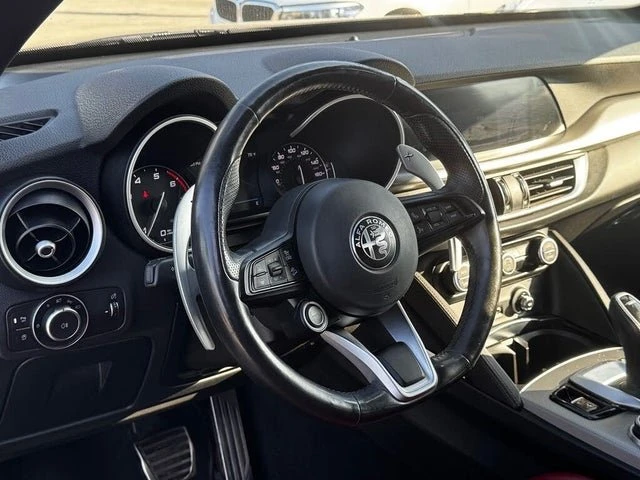 2022 Alfa Romeo Stelvio - Image 8 of 20