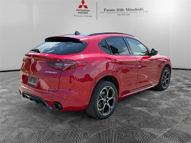 2022 Alfa Romeo Stelvio - Image 5 of 20
