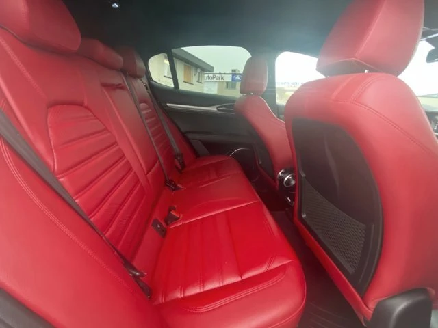 2022 Alfa Romeo Stelvio - Image 17 of 20