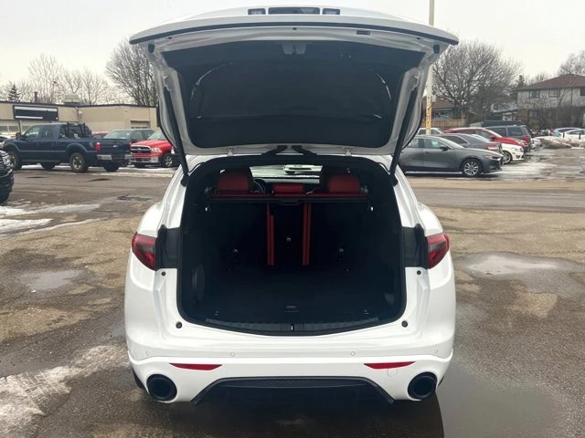 2022 Alfa Romeo Stelvio - Image 6 of 20