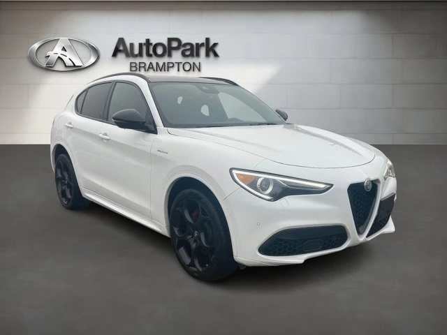 2022 Alfa Romeo Stelvio - Image 2 of 20