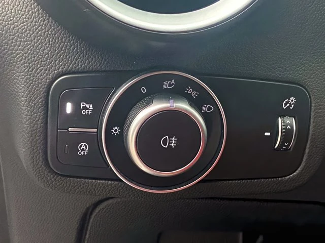 2022 Alfa Romeo Stelvio - Image 13 of 20