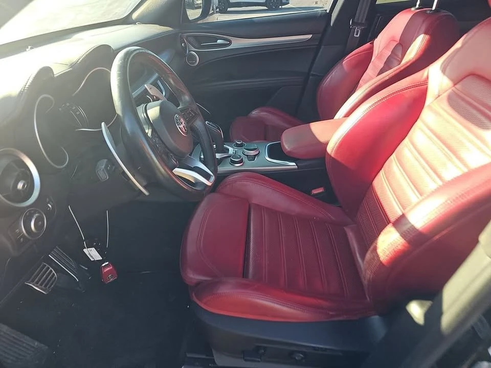 2022 Alfa Romeo Stelvio - Image 9 of 14