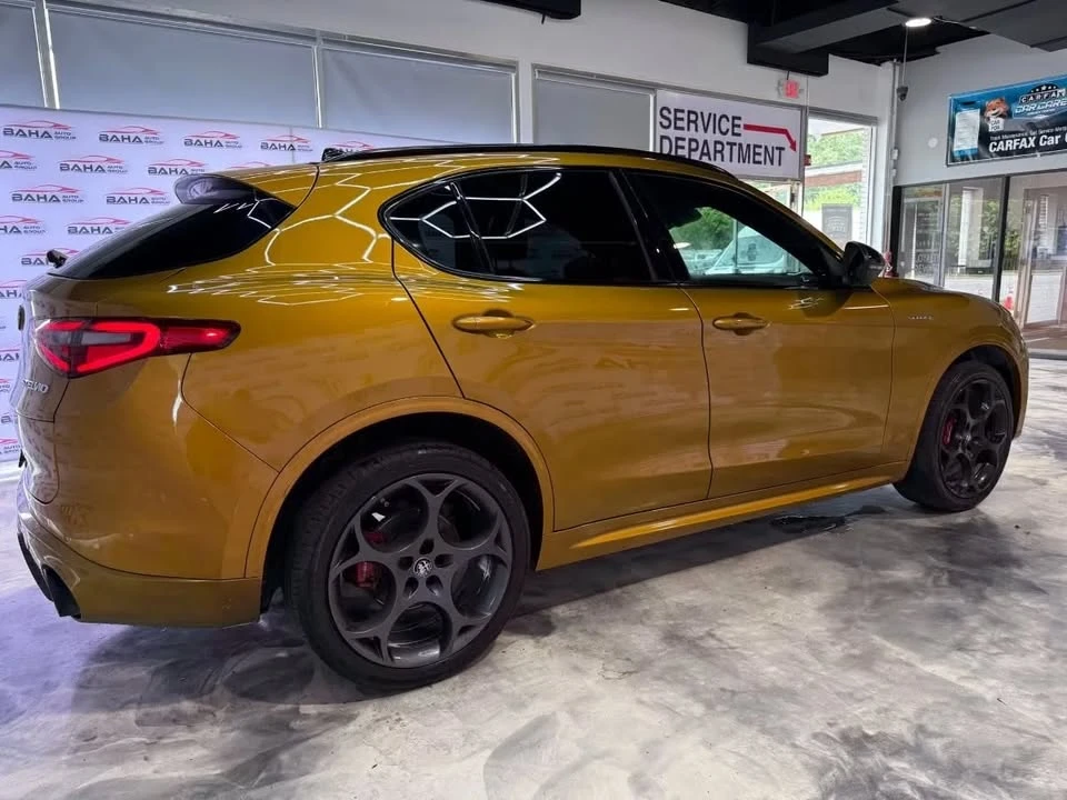 2022 Alfa Romeo - Image 4 of 20