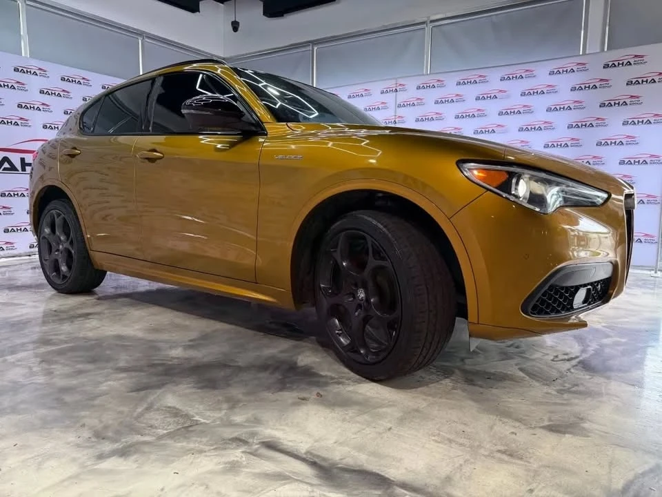 2022 Alfa Romeo - Image 7 of 20