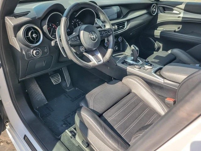 2022 Alfa Romeo Stelvio - Image 8 of 20