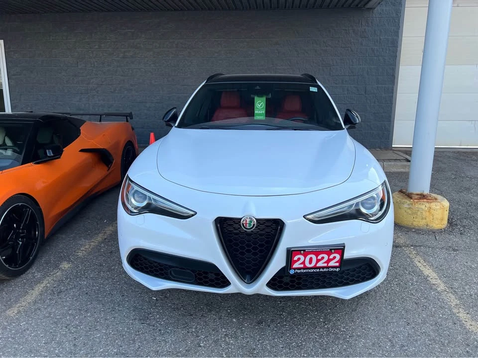 2022 Alfa Romeo Stelvio - Image 2 of 10