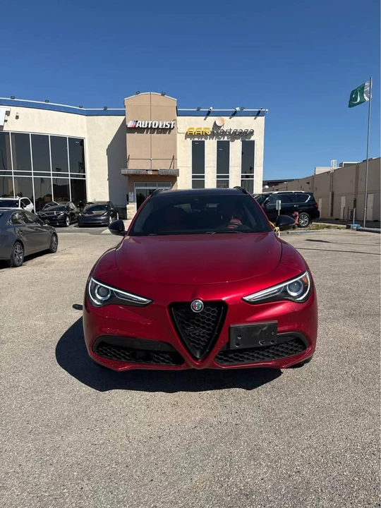 2022 Alfa Romeo Stelvio - Image 2 of 16