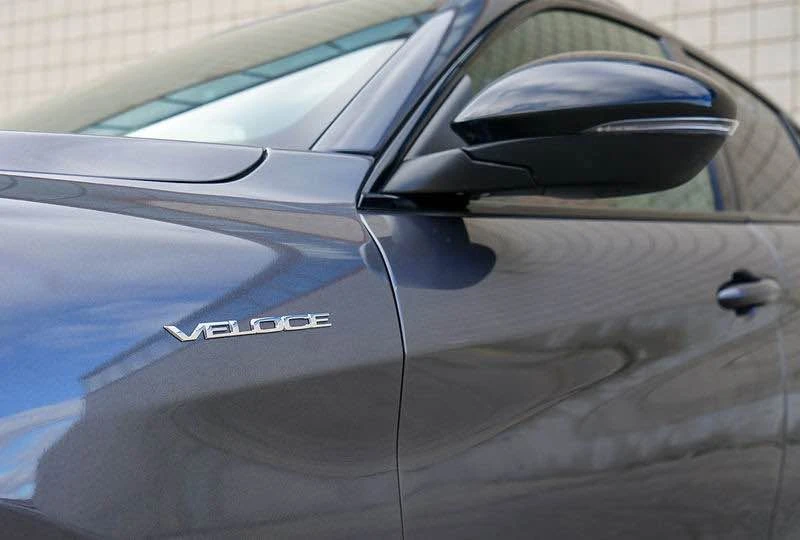 2022 Alfa Romeo Stelvio - Image 2 of 9