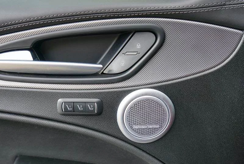 2022 Alfa Romeo Stelvio - Image 4 of 9