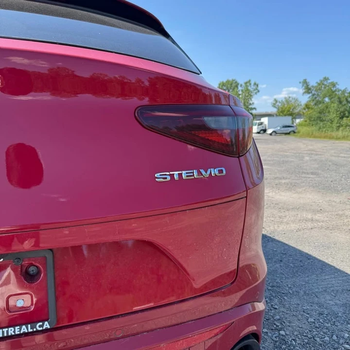 2022 Alfa Romeo Stelvio - Image 9 of 10