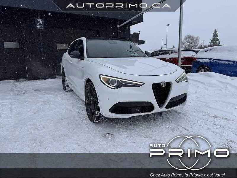 2022 Alfa Romeo Stelvio - Image 2 of 11