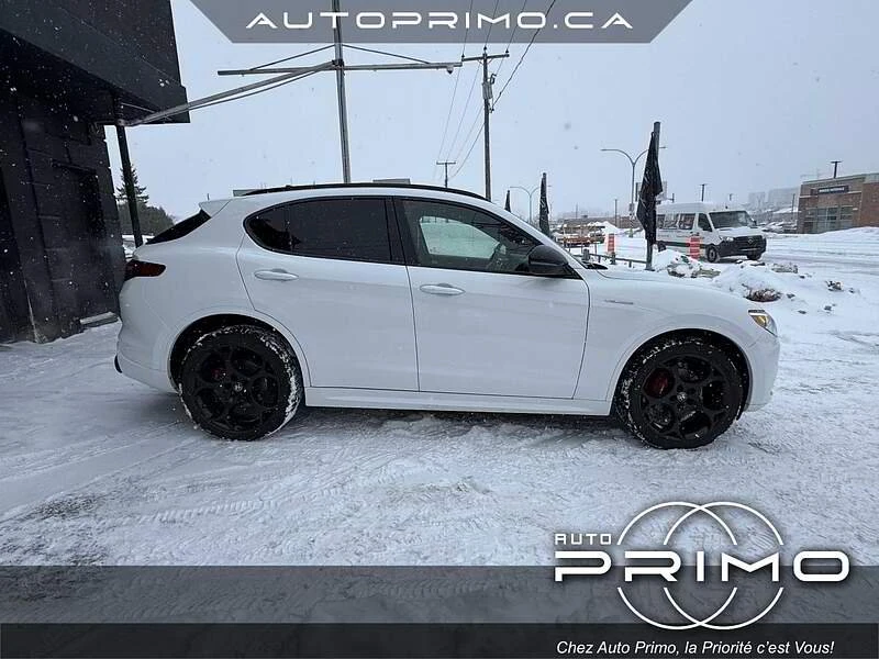 2022 Alfa Romeo Stelvio - Image 3 of 11