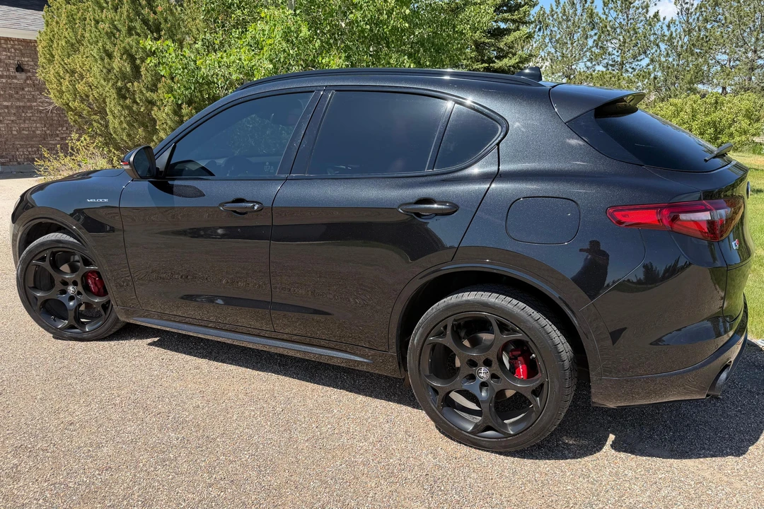 2022 Alfa Romeo Stelvio - Image 4 of 31