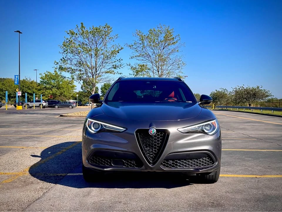 2022 Alfa Romeo Stelvio - Image 5 of 11
