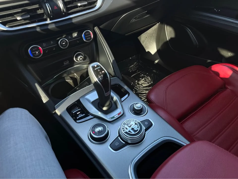 2022 Alfa Romeo Stelvio - Image 12 of 12