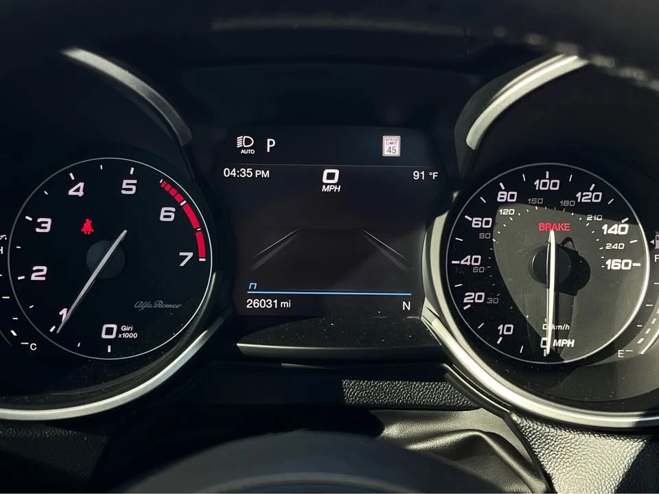 2022 Alfa Romeo Stelvio - Image 10 of 12