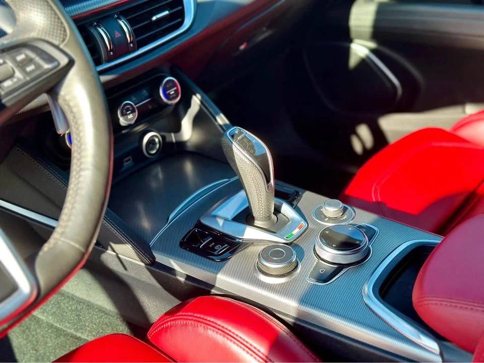 2022 Alfa Romeo Stelvio - Image 7 of 11