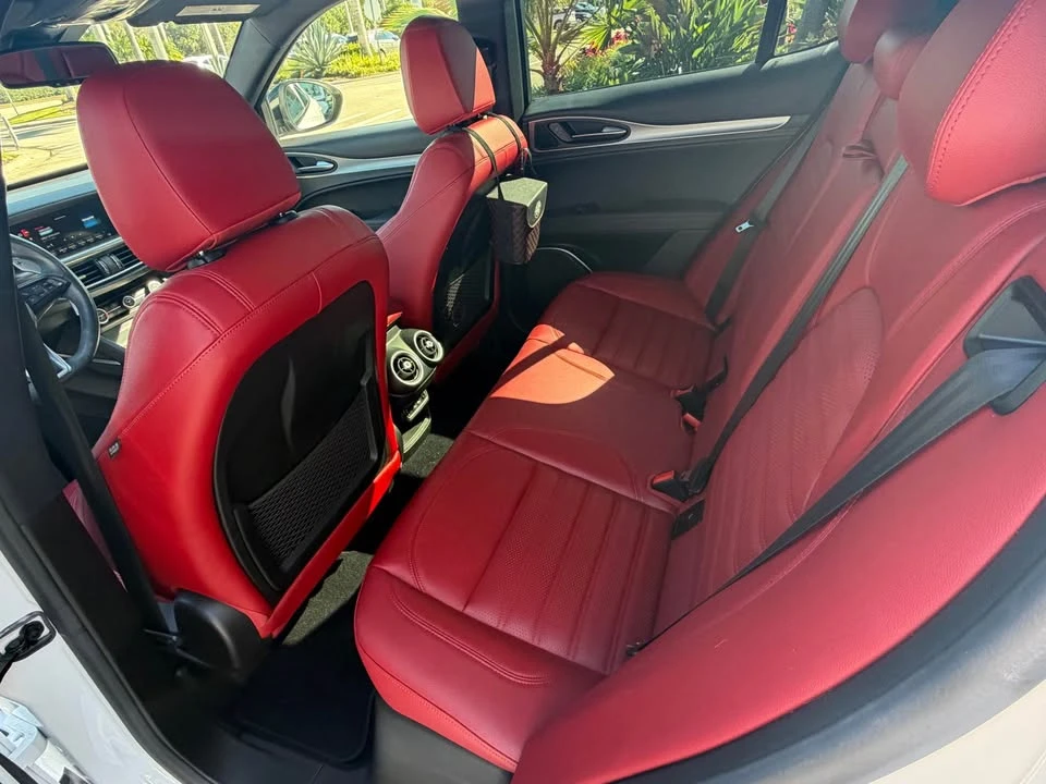 2022 Alfa Romeo Stelvio - Image 7 of 10
