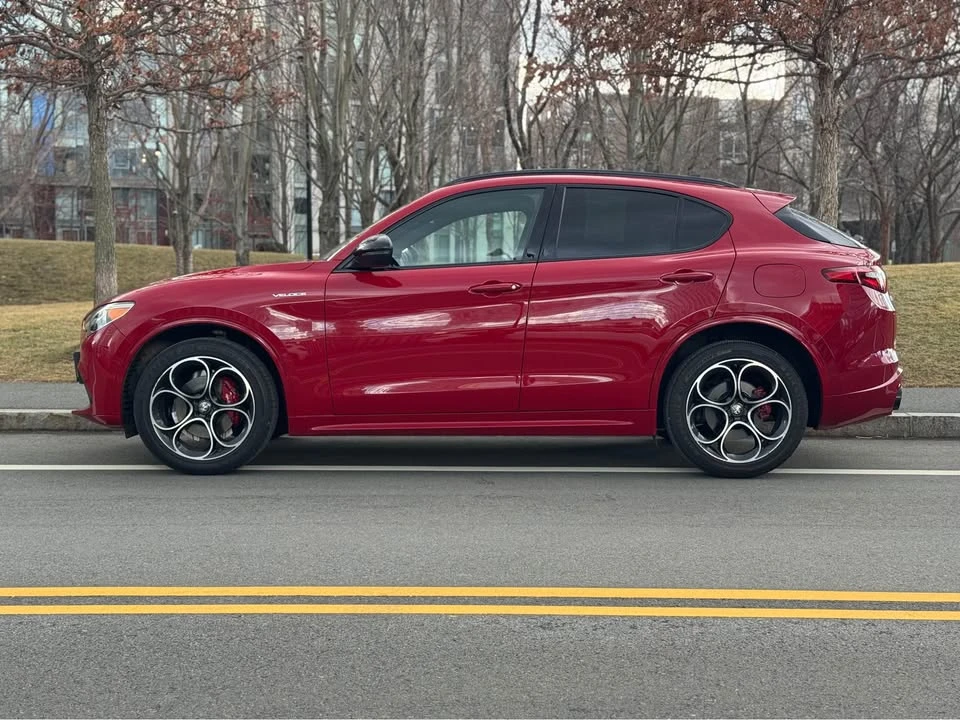 2022 Alfa Romeo Stelvio - Image 3 of 20