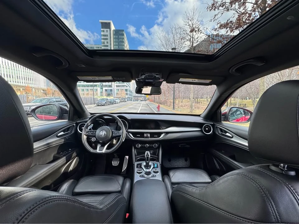 2022 Alfa Romeo Stelvio - Image 12 of 20