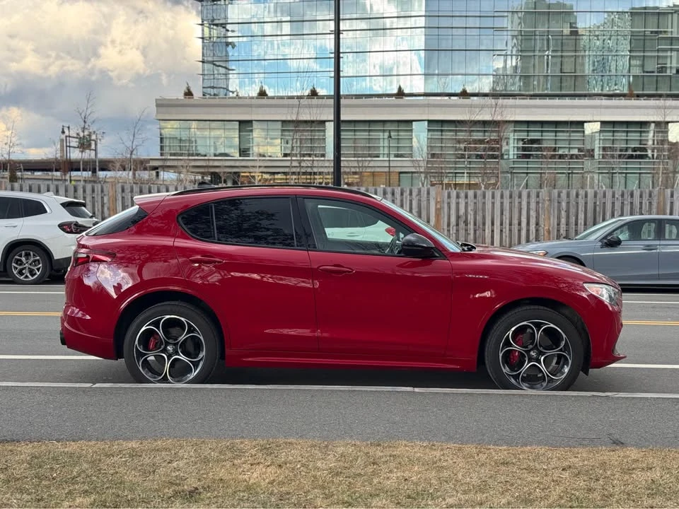 2022 Alfa Romeo Stelvio - Image 7 of 20