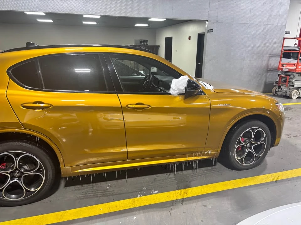 2022 Alfa Romeo - Image 4 of 11