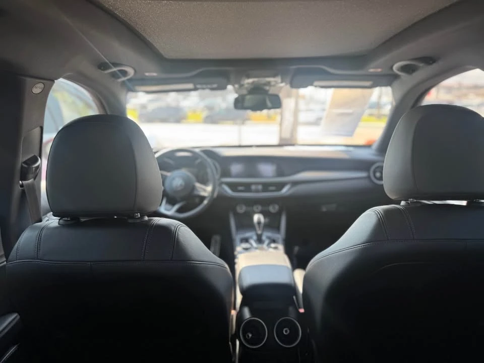 2022 Alfa Romeo Stelvio - Image 4 of 8