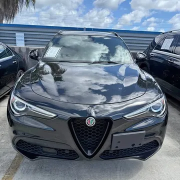 2022 Alfa Romeo Stelvio Veloce